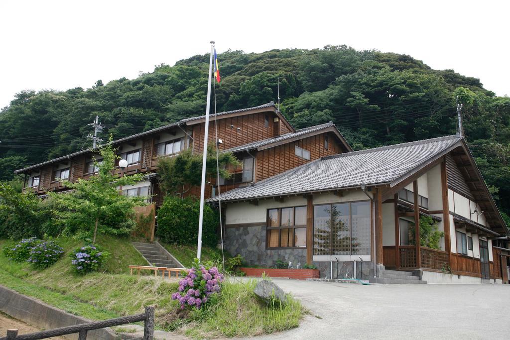 Hotel Minatokan Kami  Exterior foto
